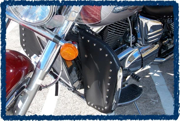 Sage Brush Engine Guard Chaps - Shadow 1100 Aero With Cobra Bar 3 Sage Brush Engine Guard Chaps - Shadow 1100 Aero With Cobra Bar