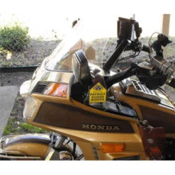 Slipstreamer Goldwing Wraparound Windshields - Goldwing GL1200 84-87 -COB Motorcycle Shop PUDS710298A ATT 02