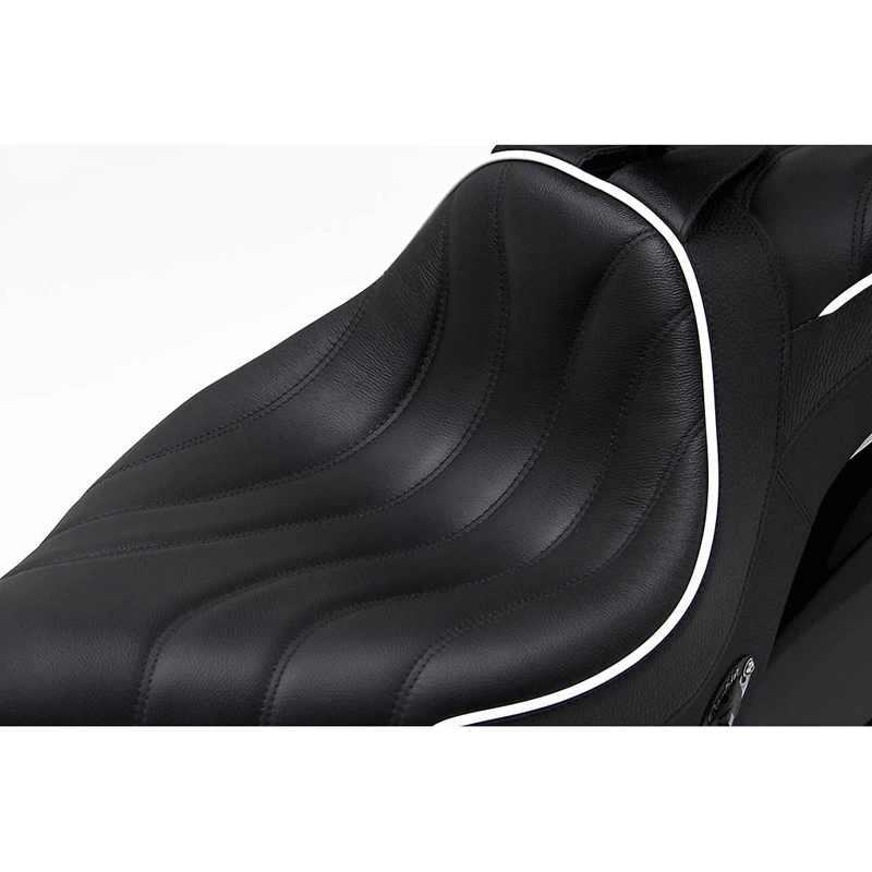 Corbin BMW-R18-DT-E Dual Touring Seat(w/ Heat) For BMW R18 & R18 Classic '20- 13 Corbin BMW-R18-DT-E Dual Touring Seat(w/ Heat) For BMW R18 & R18 Classic '20- - Image 11