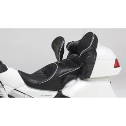 Corbin HGL18-2012-E Master's Type Seat W/ Standard Trunkrest For Honda Gold Wing 1800 '12-'17 20 Corbin HGL18-2012-E Master's Type Seat W/ Standard Trunkrest For Honda Gold Wing 1800 '12-'17 -COB Motorcycle Shop corbin hgl18 2012 e masters type seat standard image2