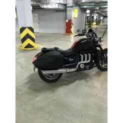 Handmade Fiberglass Leather Saddlebags For Triumph Rocket III -COB Motorcycle Shop handmade fiberglass leather saddlebags rocket iii image8