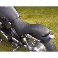 Highway Hawk MB04-2202_1 Hard Rider Seat For Kawasaki Vulcan 1500/1600, Suzuki 1600 Marauder