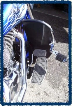 Sage Brush Engine Guard Chaps - Intruder 1500 With Cobra Bar