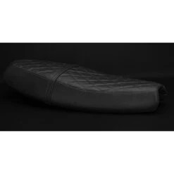 Luimoto 10131101 Vintage Diamond Rider Seat Cover Triumph Bonneville T100/T120 -COB Motorcycle Shop luimoto 10131101 vintage diamond rider seat cover image5