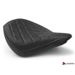 Luimoto 10171101 Vintage Diamond Rider Seat Cover For Triumph Bobber (2017-) -COB Motorcycle Shop luimoto 10171101 vintage diamond rider seat cover image5