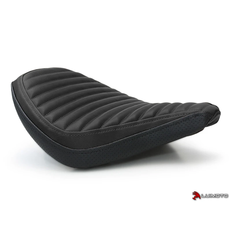 Luimoto 10172101 Vintage Classic Rider Seat Cover For Triumph Bonneville Bobber (2017-) 8 Luimoto 10172101 Vintage Classic Rider Seat Cover For Triumph Bonneville Bobber (2017-) - Image 6