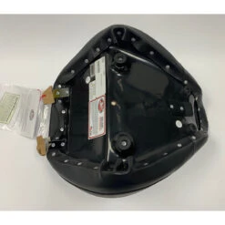 Mustang 76282 Wide Original Touring Seat For Honda Fury (2010-2020) -COB Motorcycle Shop mustang 76282 wide original touring seat image4