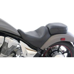 Mustang 76283 Wide Vintage Passenger Seat For Honda Fury (2010-current) 7 Mustang 76283 Wide Vintage Passenger Seat For Honda Fury (2010-current) -COB Motorcycle Shop mustang 76283 wide vintage passenger seat image3