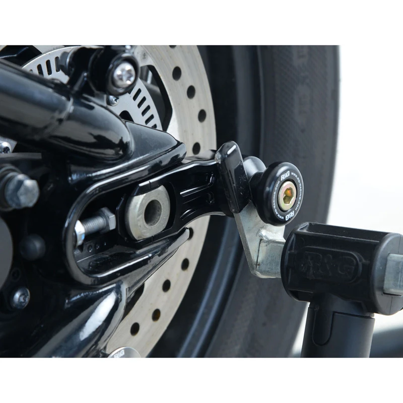 R&G CR0067BK Offset Swingarm Spools Triumph Bonneville Bobber & Street Cup (2017-) 3 R&G CR0067BK Offset Swingarm Spools Triumph Bonneville Bobber & Street Cup (2017-)