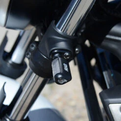 R&G FAP0012BK Front Indicator Adapter For Kawasaki Vulcan S (2015-current) -COB Motorcycle Shop rg fap0012bk front indicator adapter vulcan s image4